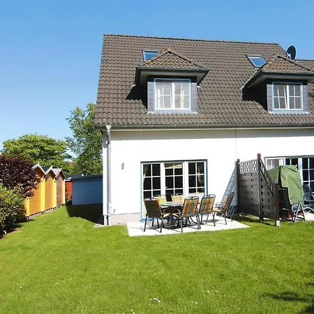 Holiday home Semi-detached House, Zingst